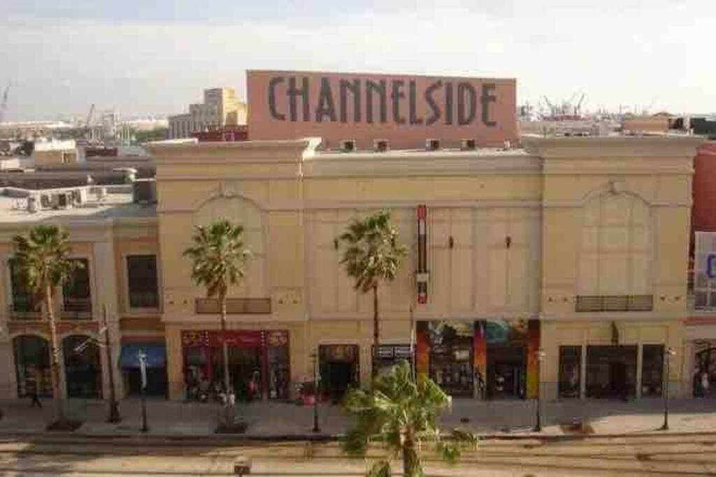 The Little Paris Suite Tampa Exterior photo